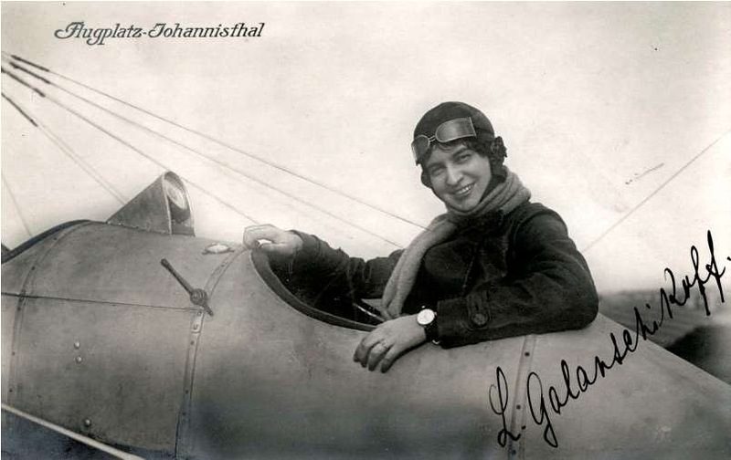 первые женщины в авиации