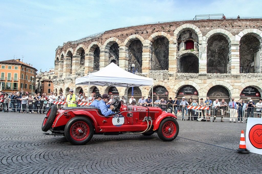 Михаил Опенгейм со штурманом Кириллом Евстафьевым на ралли «Mille Miglia». 2017 г. ФОТО: ГАЛЕРЕЯ ARTSTORY