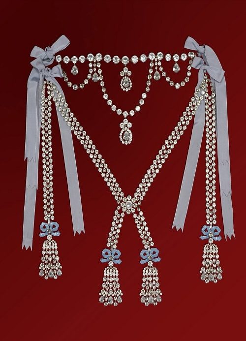 Ожерелье, предназначавшееся для Марии-Антуанетты. Современная реконструкция