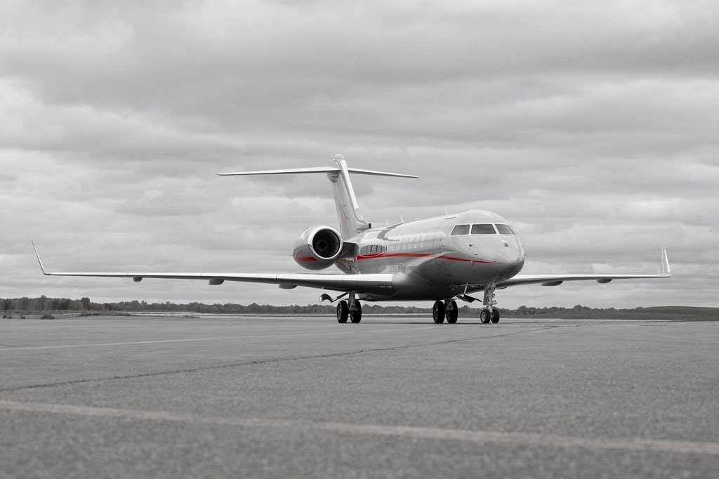 Для перевозки коллекции выделен Bombardier Global 6000. Фото: Vistajet US Inc.