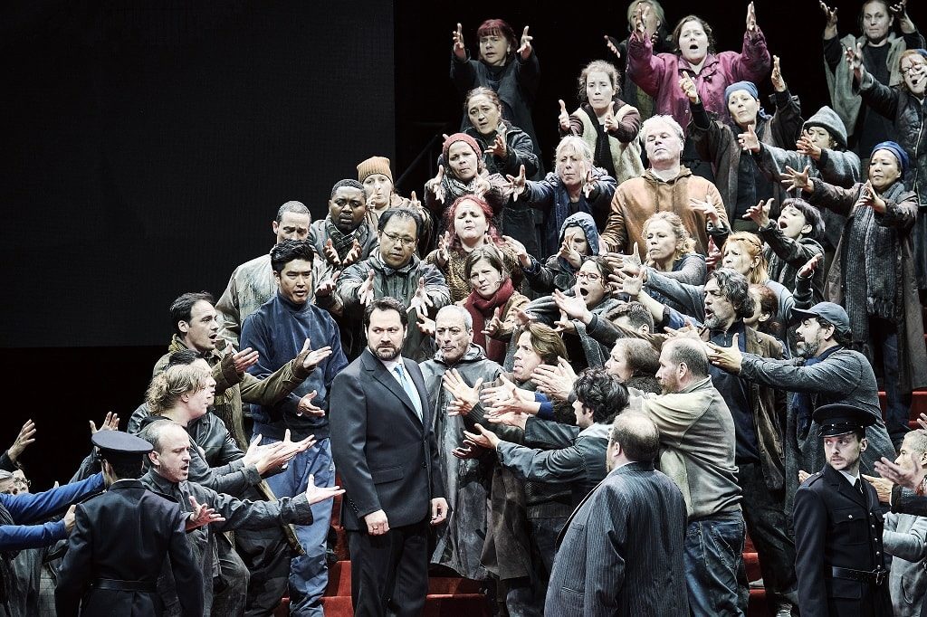 Ильдар Абдразаков в опере «Борис Годунов». Фото: Agathe Poupeney/Opera National de Paris