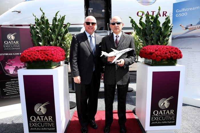 Президент Gulfstream Марк Бернс и исполнительный директор Qatar Airways Акбар аль-Бакер. Фото: Qatar Executive