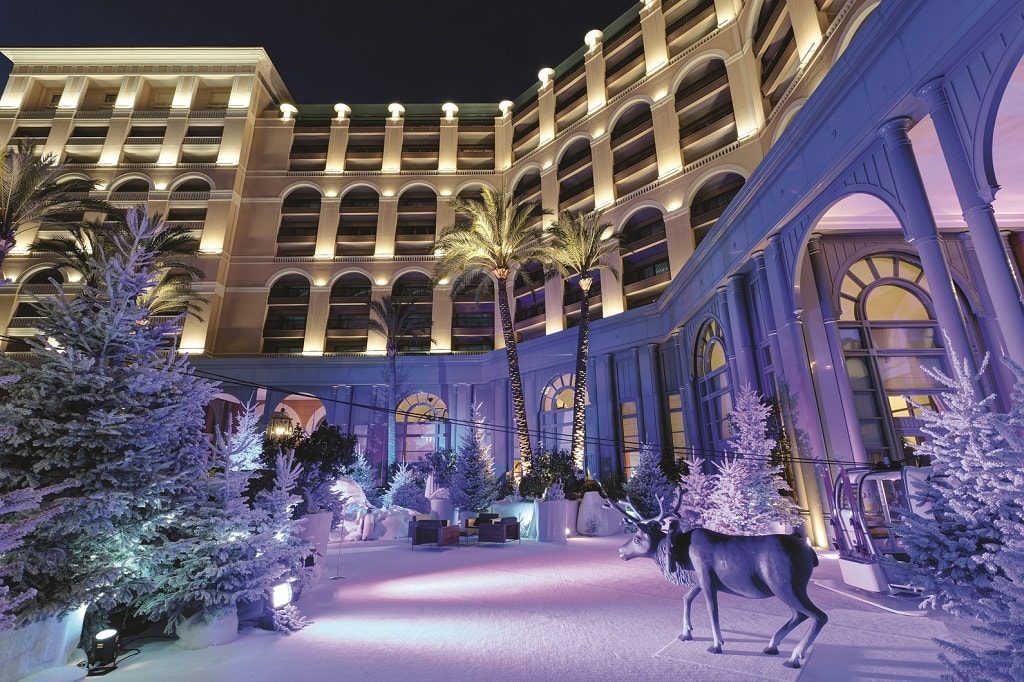 Monte-Carlo Bay Hotel & Resort: Новый год под пальмами