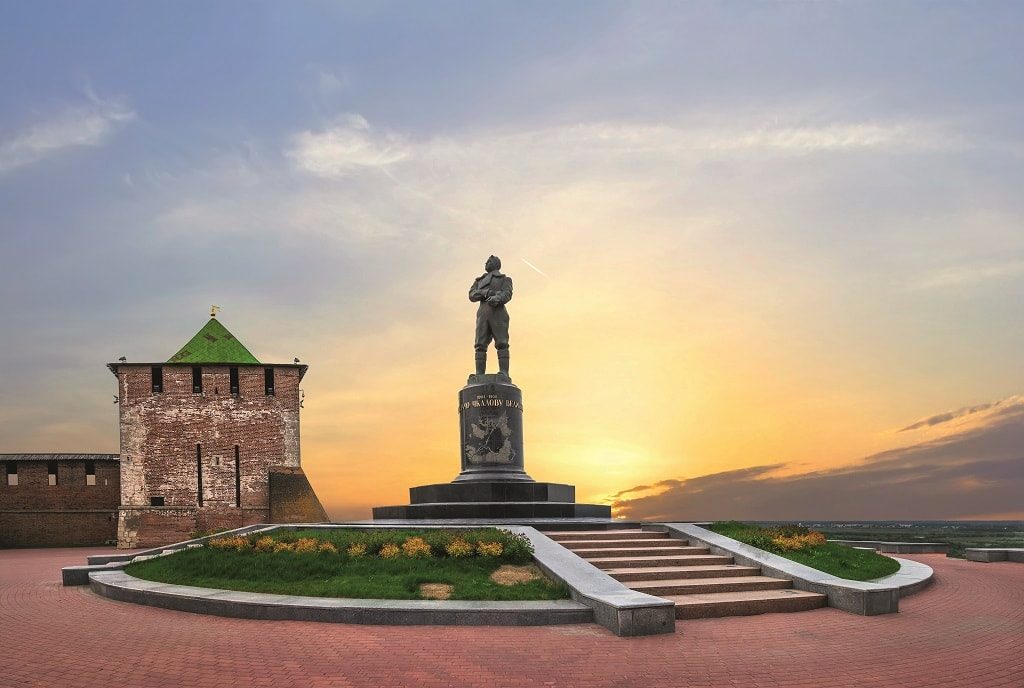 Памятник Валерию Чкалову в Нижнем Новгороде. ФОТО: ALAMY/ТАСС