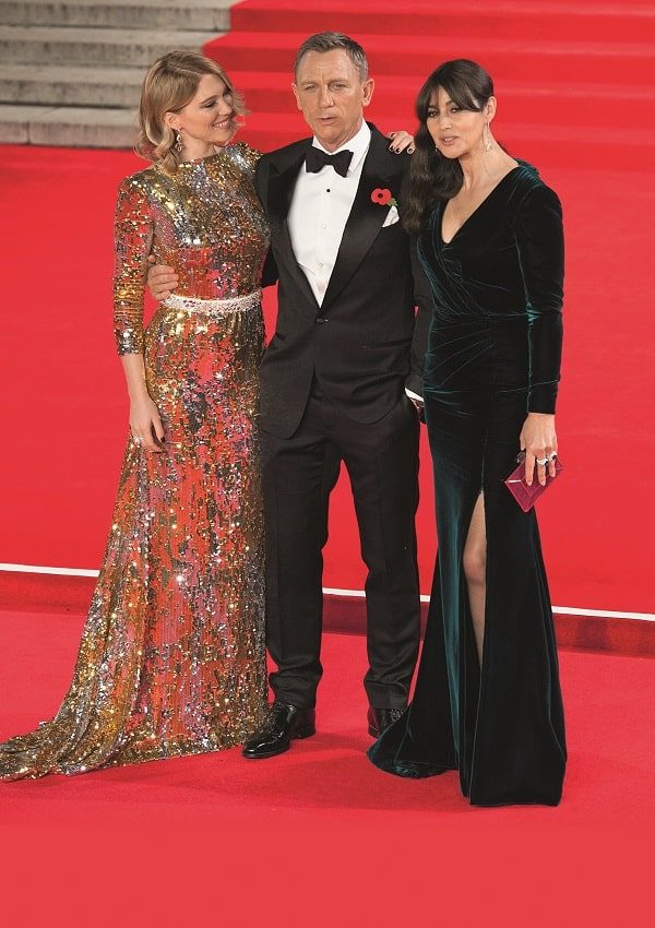 С Дэниелом Крэйгом и Моникой Беллуччи на премьере фильма «007: Спектр» в Лондоне, 2015 г. ФОТО: MICHAEL TUBI / ALAMY /ТАСС