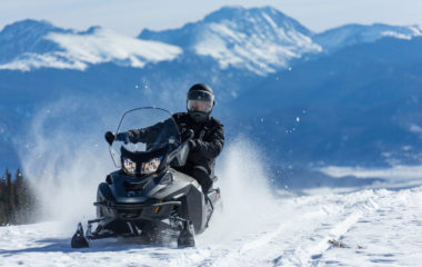 Обзор снегоходов