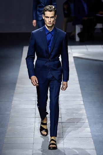 На показе коллекции Brioni SS16 в Милане. ФОТО: PPS/ZUMA WIRE/ТАСС