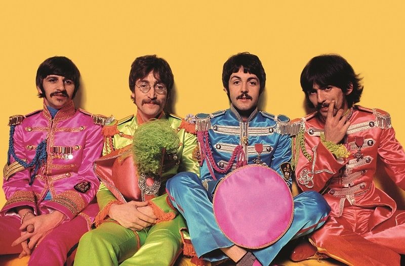 Из фотосессии The Beatles для обложки альбома Sgt. Pepper’s Lonely Hearts Club Band. 1967 г. ФОТО: THESUN.CO.UK